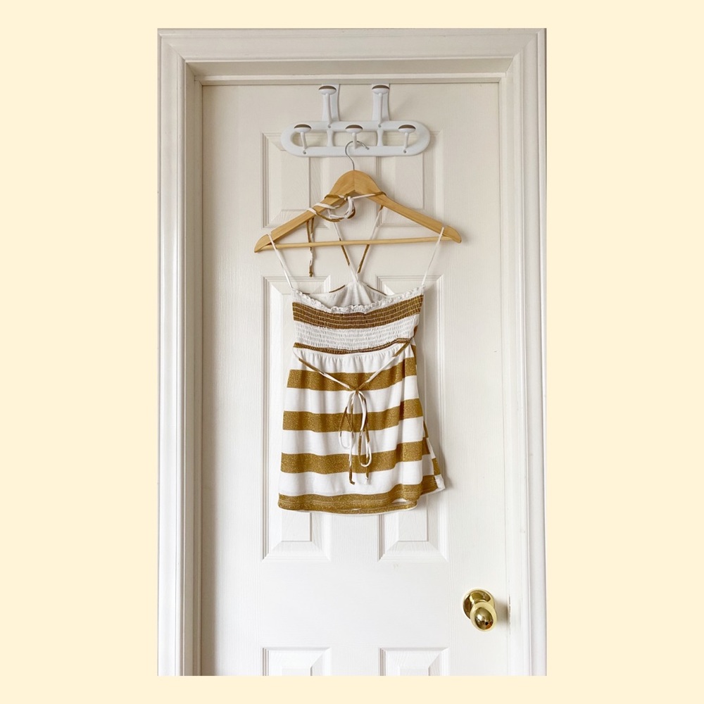 🌹Guess strapless top🌹 - Picture 4 of 6